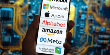 वैश्विक तकनीकी कंपनियों के बीच बढ़ती प्रतिस्पर्धा, नई तकनीकों पर तेज हुआ निवेश