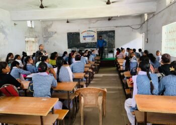 कोयला खनन के साथ शिक्षा और तकनीकी संस्थानों के विस्तार से शहर में बढ़ रहे नए अवसर