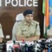 रांची पुलिस को बड़ी कामयाबी: चैन स्नैचिंग और चोरी गिरोह के 6 आरोपी गिरफ्तार, 5 लाख का सोना-चांदी बरामद